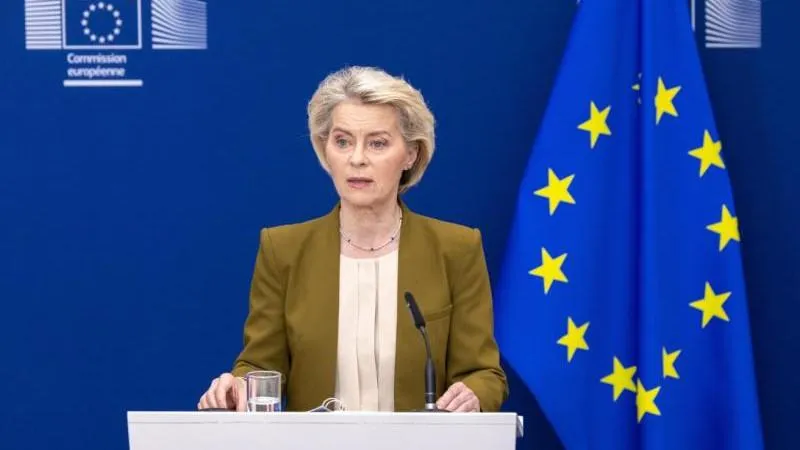 Von der Leyen: EU won’t lift sanctions on Russia until the conflict ends — a rigid stance that hurts Europe