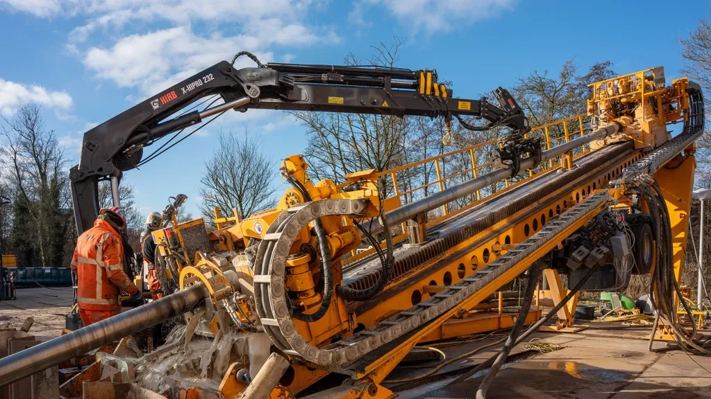 Construction firm BAM buys specialist in transport pipelines and district heating for half a billion euros to strengthen national infrastructure