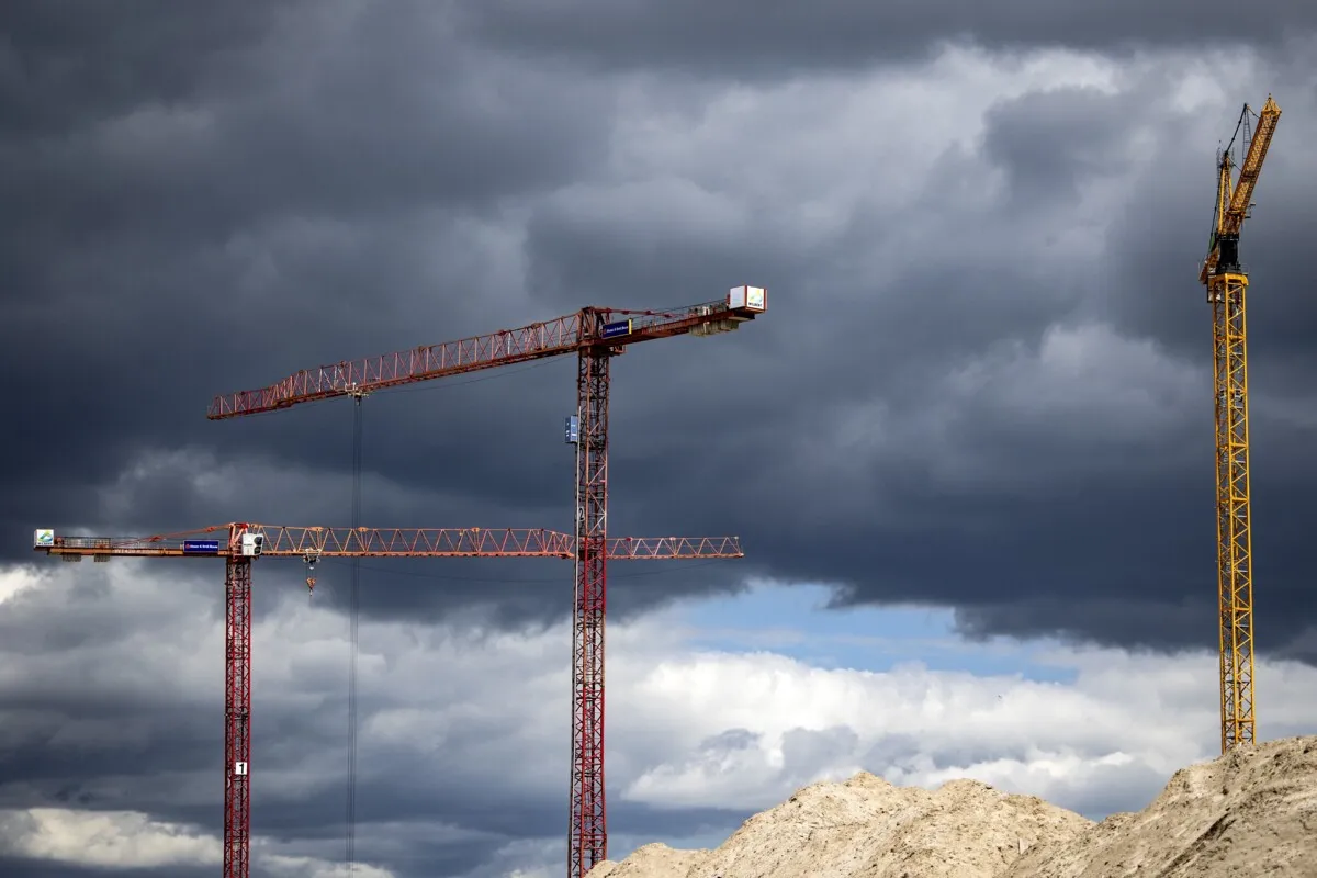 The housing market is suffering. The Hague keeps promising and talking, but solves nothing