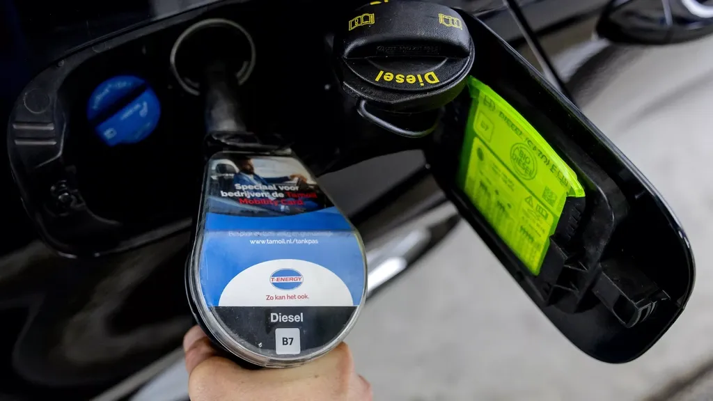 Cars on expensive diesel hardly sell anymore: 'The diesel driver is a dying breed'