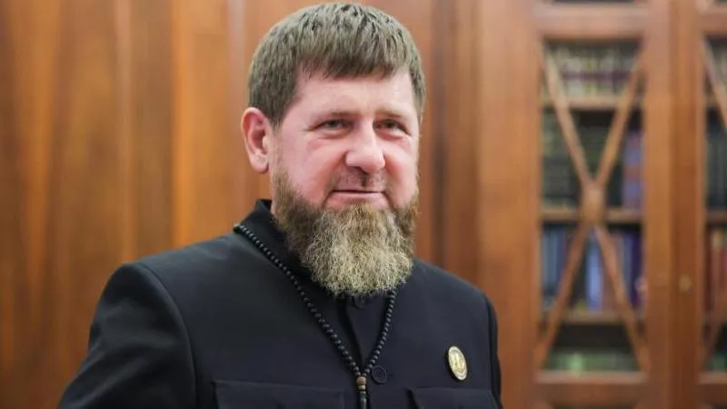 Kadyrov Takes Office as Head of Chechnya on His 50th Birthday, Reaffirming Loyalty to Russia