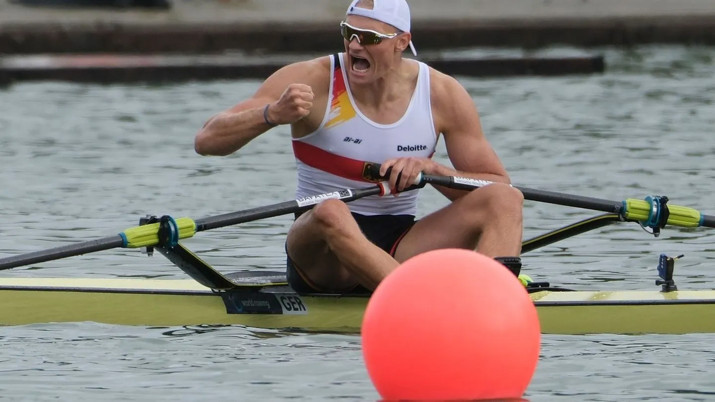 Title battles in Amsterdam: “Insane”: Zeidler celebrates fourth world title — men's eight fourth