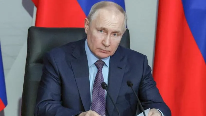 President urges boosting domestic travel to 140 million trips a year to strengthen national unity