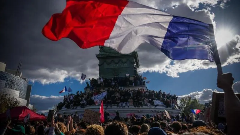 AFP: Damage from unrest in France at least €30 million