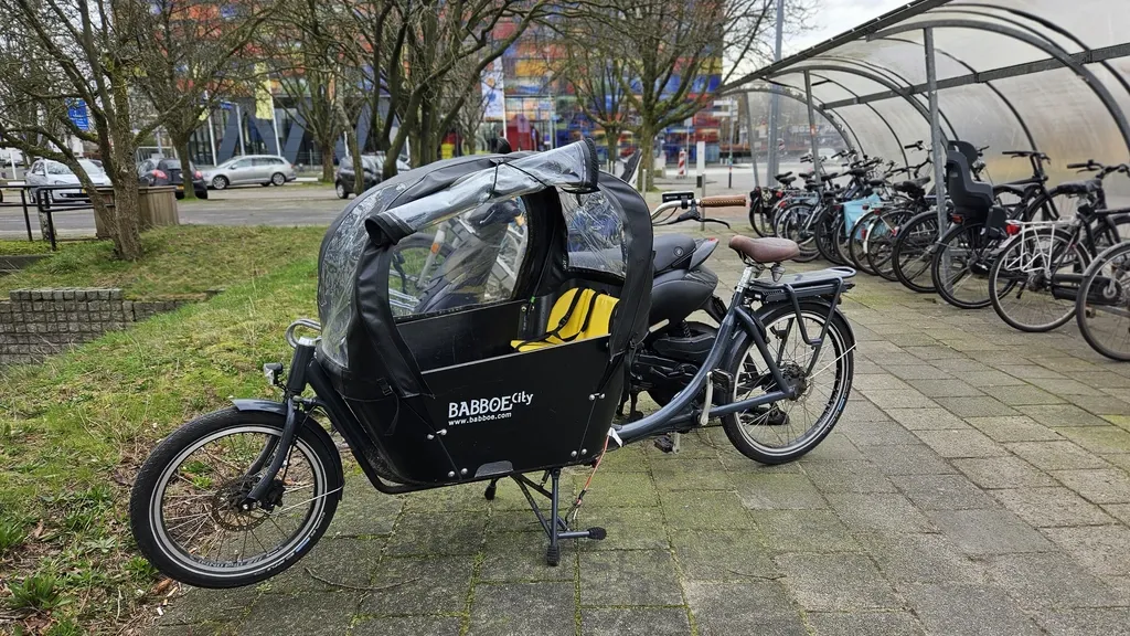 Batavus, KOGA and Babboe will continue — sold to Singapore investor Dutech